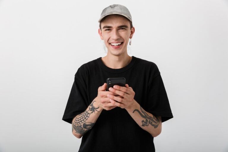 Wip ayudó a Luis, un tatuador independiente, a cobrar a sus clientes